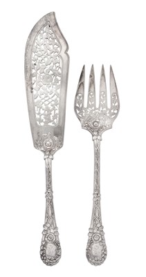 Lot 2468 - A Pair of Victorian Silver Fish-Servers