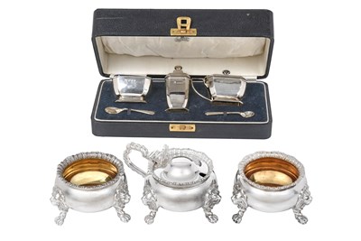 Lot 2570 - A Three-Piece George VI Silver Condiment-Set