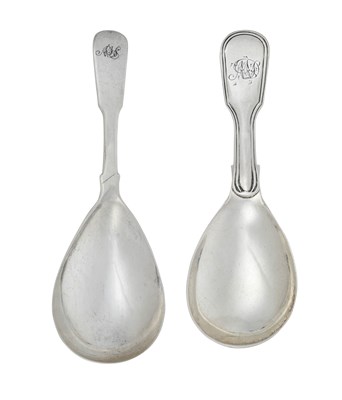 Lot 2490 - A George III Provincial Silver Caddy-Spoon and a George IV Provincial Silver Caddy-Spoon