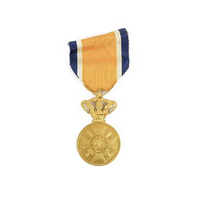 Lot 28 - A Dutch Order of Orange Nassau, Military...