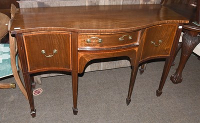 Lot 1304a - A George III Mahogany Serpentine Fronted...
