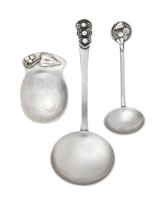 Lot 26 - A George VI Scottish Silver Caddy-Spoon, by...