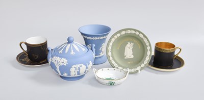Lot 312 - Mixed Ceramics, including Wedgwood jasper,...