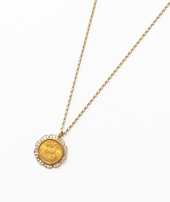 Lot 106 - A Sovereign Pendant on Chain, dated 1915, in a...