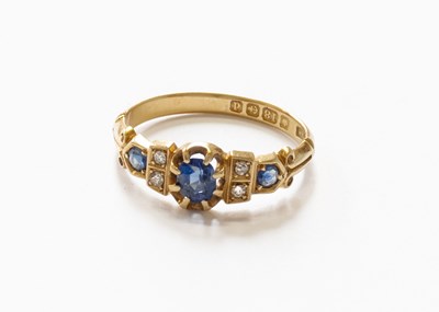 Lot 89 - An 18 Carat Gold Sapphire and Diamond Ring,...