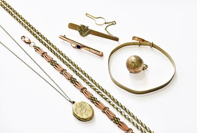 Lot 162 - A Small Quantity of Jewellery, comprising of a...