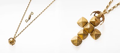 Lot 166 - A Masonic Ball Pendant on Chain, the fob with...