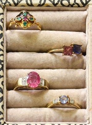 Lot 174 - A 9 Carat Gold Amethyst and Garnet Two Stone...