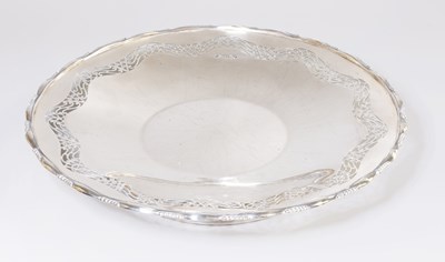 Lot 82 - A George VI Silver Dessert-Stand, by Frank...