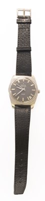 Lot 20 - A Stainless Steel Automatic Zenith Wristwatch