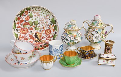 Lot 309 - A Collection of British Pottery and Porcelain,...