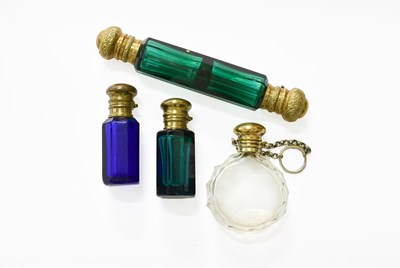 Lot 147 - A Victorian Faceted Emeral Glass Double Scent...