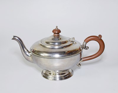 Lot 70 - A George V Silver Teapot, by William Suckling...