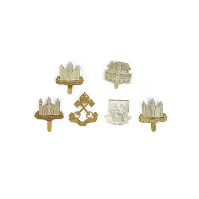 Lot 93 - A Pre-1908 Cap Badge to Cambridge University...
