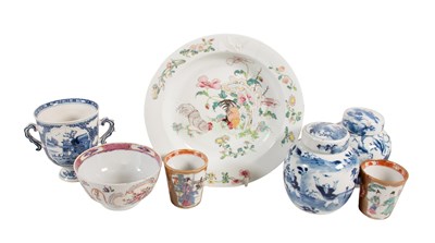 Lot 24 - A Chinese Porcelain Soup Plate, Yongzheng,...