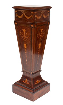 Lot 580 - A Late Victorian Sheraton Revival Mahogany and...