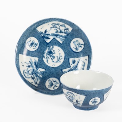 Lot 29 - A Worcester Porcelain Teabowl and Saucer circa...