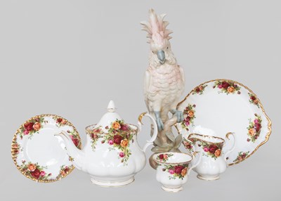 Lot 322 - A Royal Albert Old Country Roses Pattern...