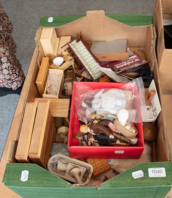 Lot 1040 - Modern Dolls House Furnishing and Accessories...