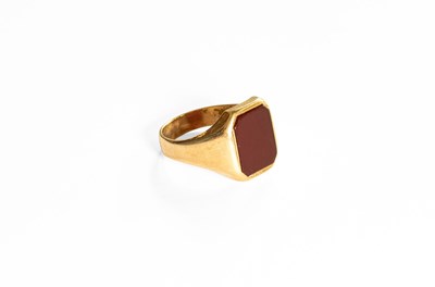 Lot 177 - A Hardstone Signet Ring, finger size N1/2