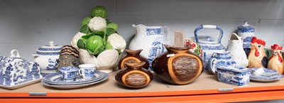 Lot 362 - Quantity of Spode Blue and White China, three...