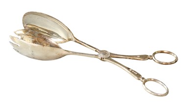 Lot 91 - A Pair of Edward VIII Silver Salad-Servers, by...