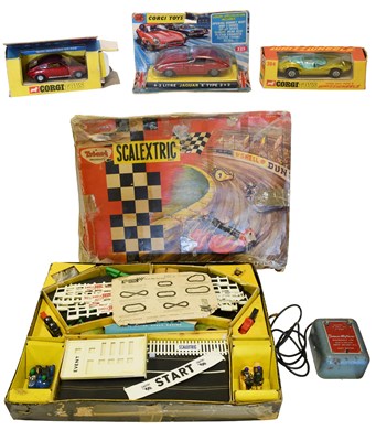 Lot 3460 - Scalextric MC1 Motorcycle Racing Set