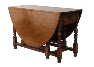 Lot 1432 - A Titchmarsh & Goodwin Style Oak Gateleg...