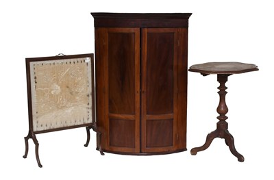 Lot 1438 - A George III Mahogany Bow Fronted Hanging...