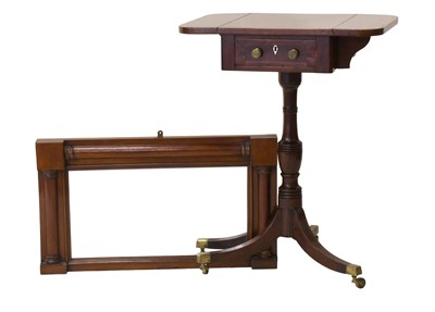 Lot 1457 - A George III Crossbanded Mahogany Drop Leaf...