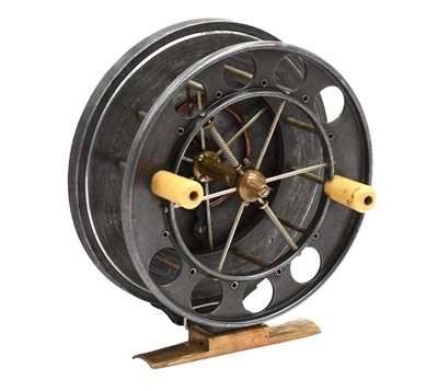 Lot 3153 - An Allcocks 4 1/2" Aerial Centre Pin Reel