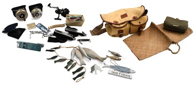 Lot 3162 - Assorted Fishing Items
