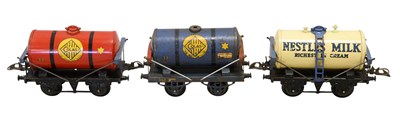 Lot 3362 - Hornby O Gauge Tank Wagons