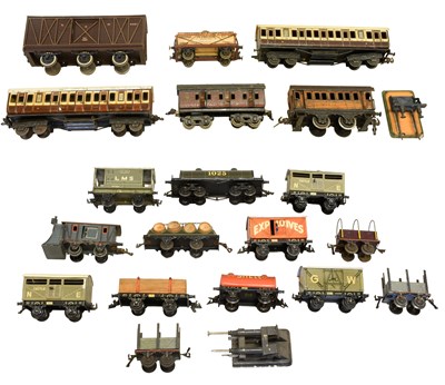 Lot 3409 - Various O Gauge Rolling Stock