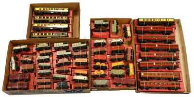Lot 3219 - Hornby Dublo 2 Rail A Collection Of Rolling Stock