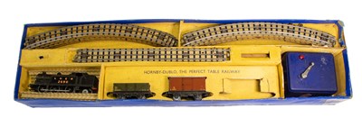 Lot 3246 - Hornby Dublo 3 Rail Pre-War EDG7 Tank Goods Set