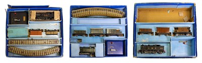 Lot 3248 - Hornby Dublo 3 Rail Three EDG7 Tank Good Sets