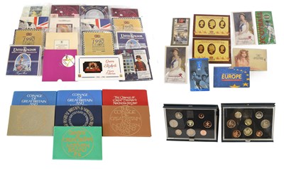 Lot 349 - Assorted UK Brilliant Uncirculated and Proof...