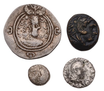 Lot 15 - Sasanian Empire, Silver Drachm, Khusro II (590-...