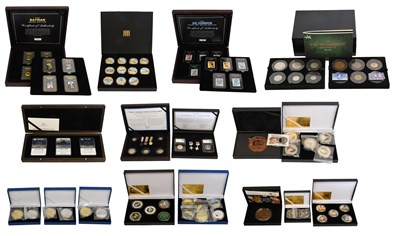 Lot 361 - Mixed Commemorative Coins and Sets, all base...