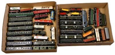 Lot 3315 - Various Manufacturers HO Gauge Locomotives And Rolling Stock