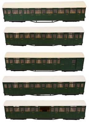 Lot 3416 - G Gauge Five Southern Railway Coaches