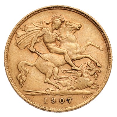 Lot 229 - Edward VII, Half Sovereign 1907; very fine