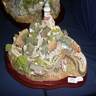 Lot 272 - A limited edition Lilliput Lane model of a