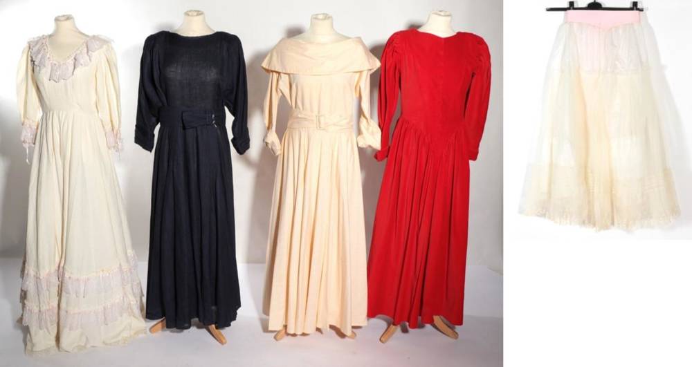 droopy and browns wedding dress Lot 2133 Champagne wedding Velvet Minidress in Brown Casual outings and lounging Color:Purple Dusk